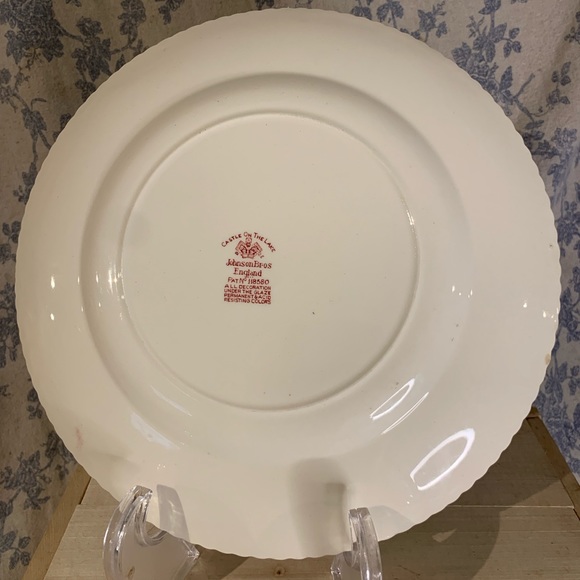 VTG Johnson Brothers Castle on the Lake - Set of 2 Dinner Plates - Picture 7 of 8